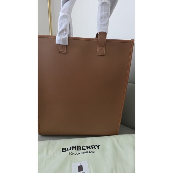 Burberry Medium Leather Book Tote Bag - Picture 5 of 16